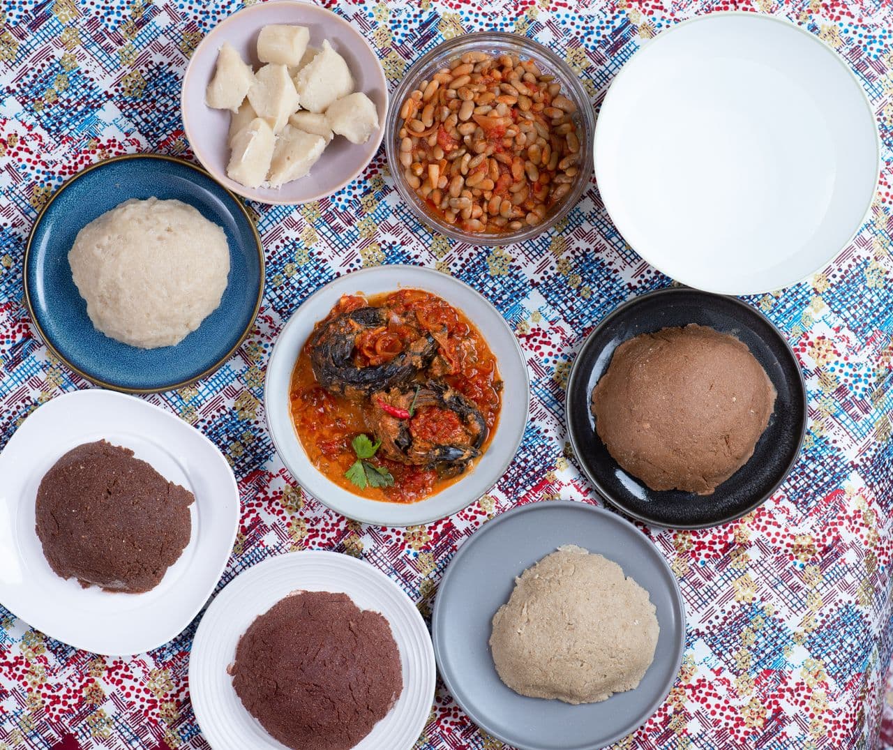Spécialités ouest-africaines et sauce tomate